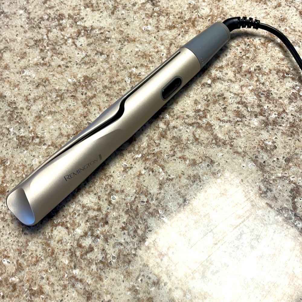 Remington iron/curl